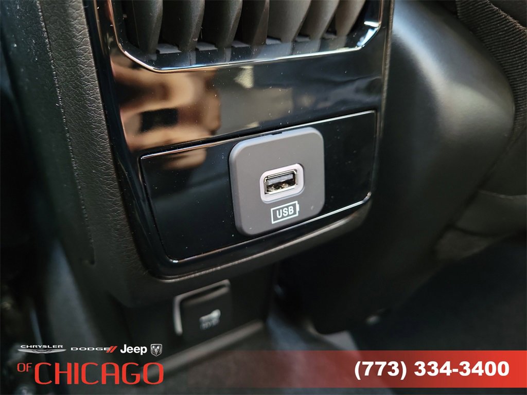 New 2026 Jeep Compass Limited image 13