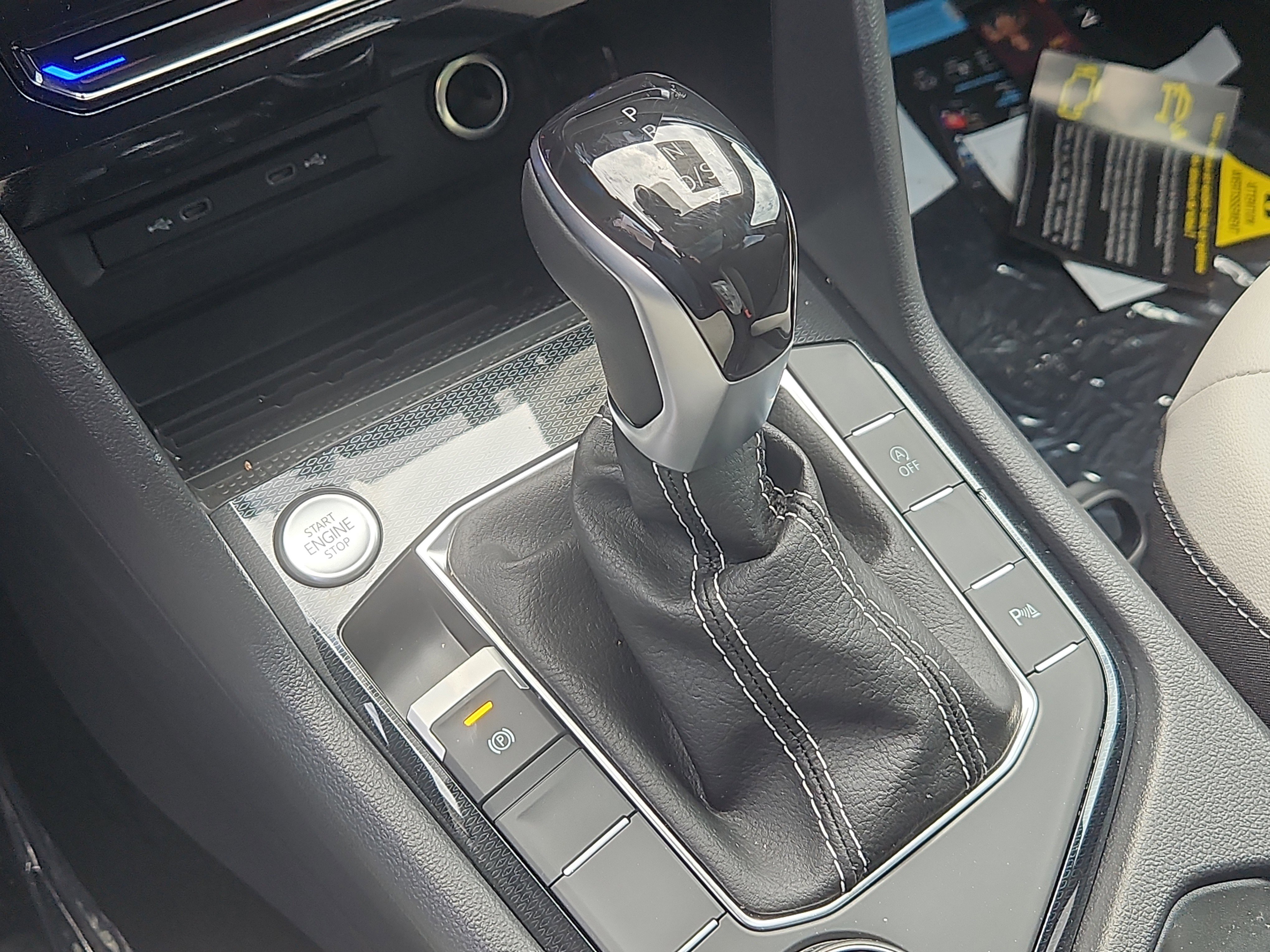 New 2026 Volkswagen Taos SE image 16