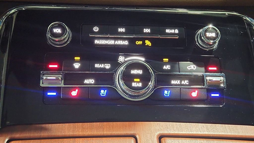 Used 2024 Lincoln Navigator Reserve w/ Equipment Group 201A image 23