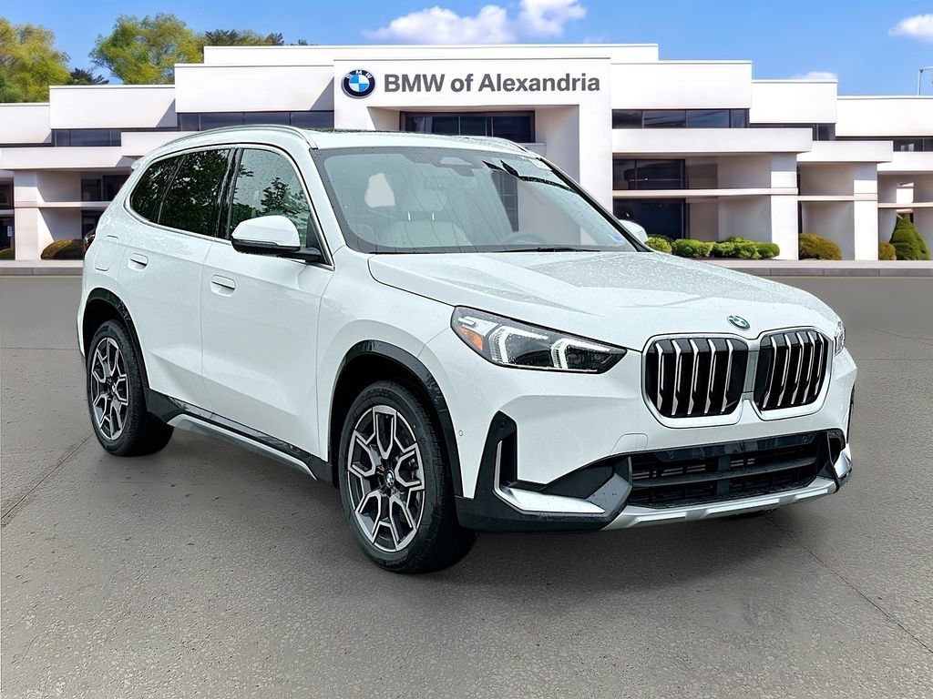 Used 2026 BMW X1 xDrive28i w/ Convenience Package AWD/4WD image 3