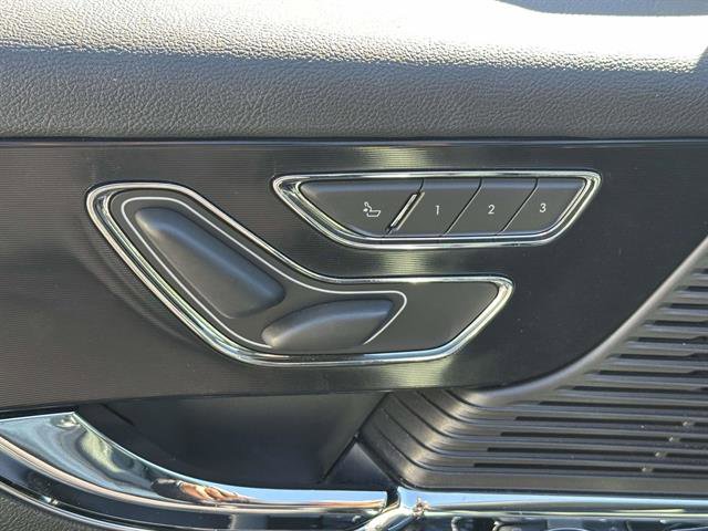Used 2022 Lincoln Corsair AWD w/ Equipment Group 101A image 13