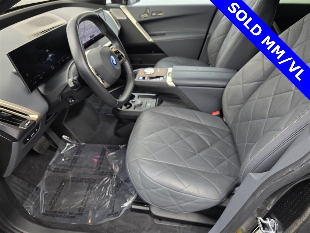 Certified 2023 BMW iX M60 w/ Executive Package image 9