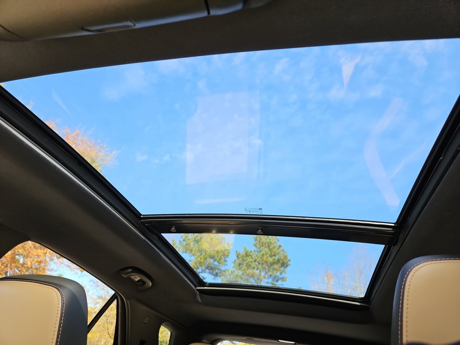 Used 2023 Chevrolet Equinox Premier image 30