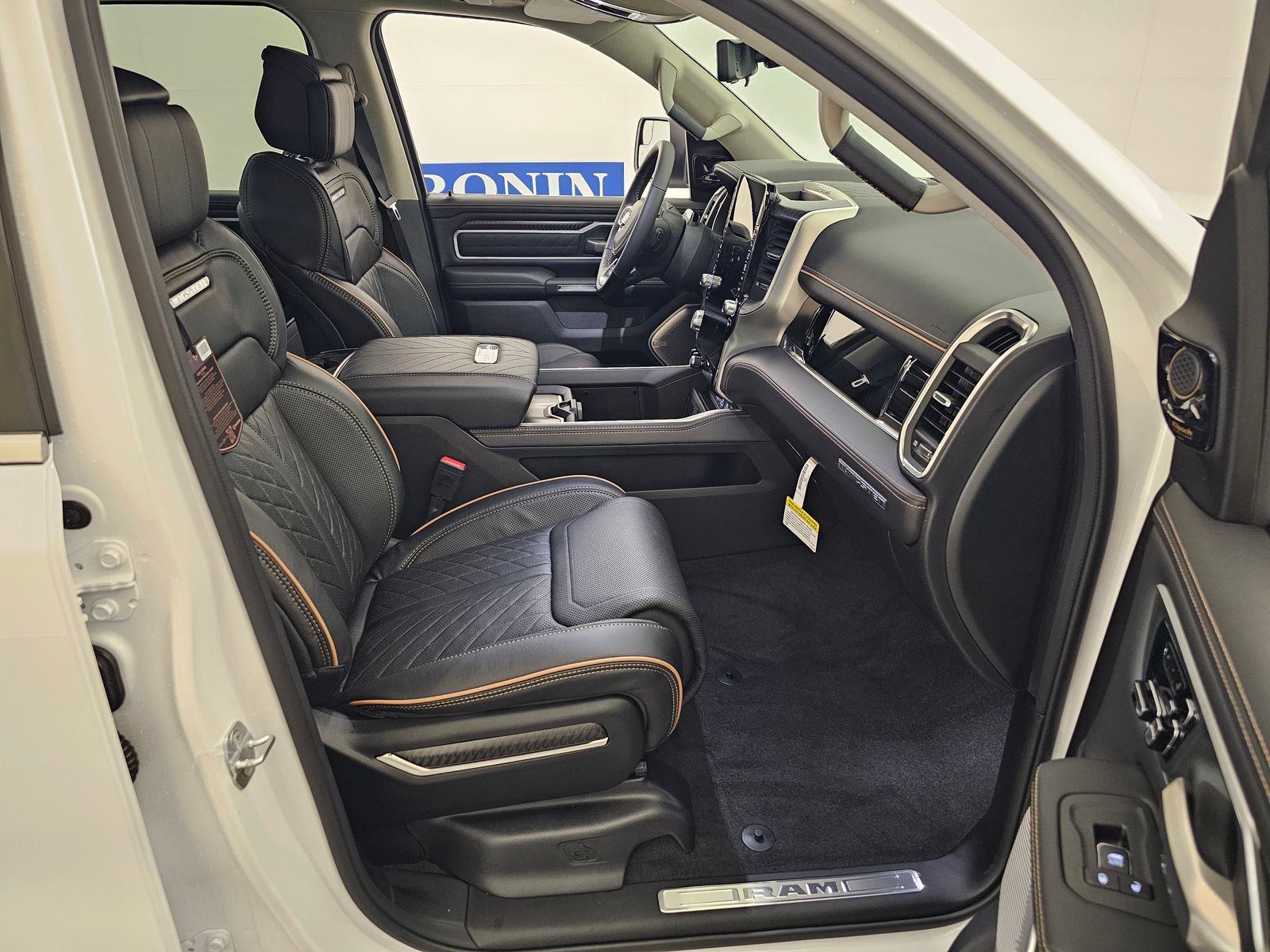 New 2026 RAM 1500 Tungsten w/ Trailer Tow Group image 32