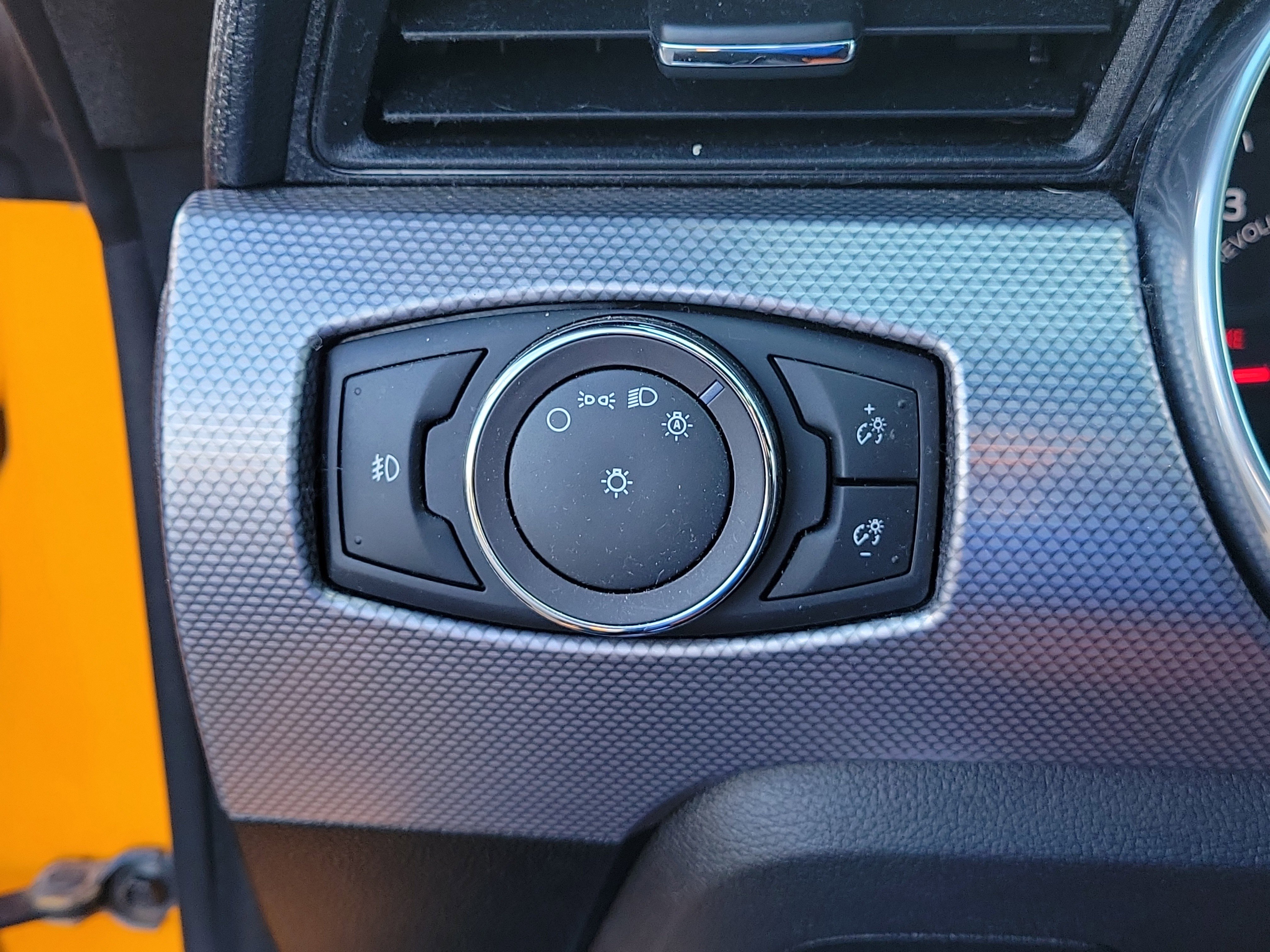 Used 2019 Ford Mustang GT image 16