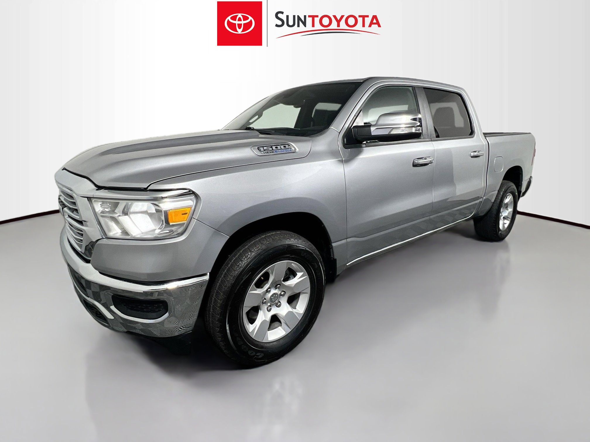 Used 2024 RAM 1500 Laramie image 9