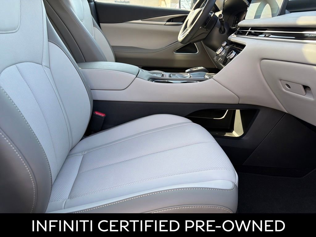Certified 2026 INFINITI QX60 Luxe w/ Family Package image 42