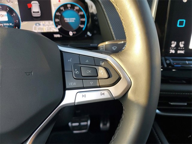 Certified 2025 Volkswagen Atlas Cross Sport SEL Premium R-Line image 28