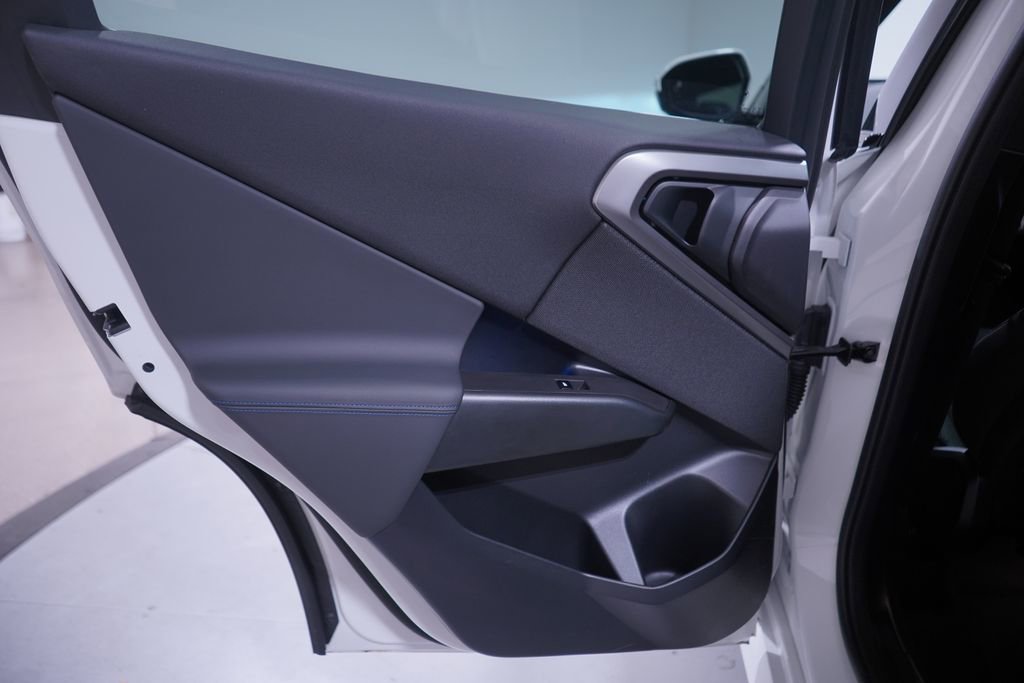 Used 2025 BMW X3 xDrive30i w/ M Sport Package image 14