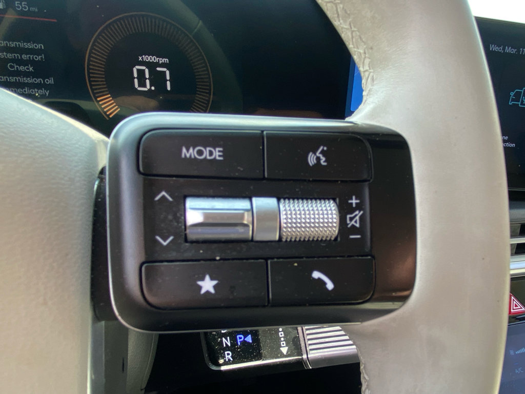 Used 2025 Hyundai Santa Fe SEL w/ Tow & Go Package image 21