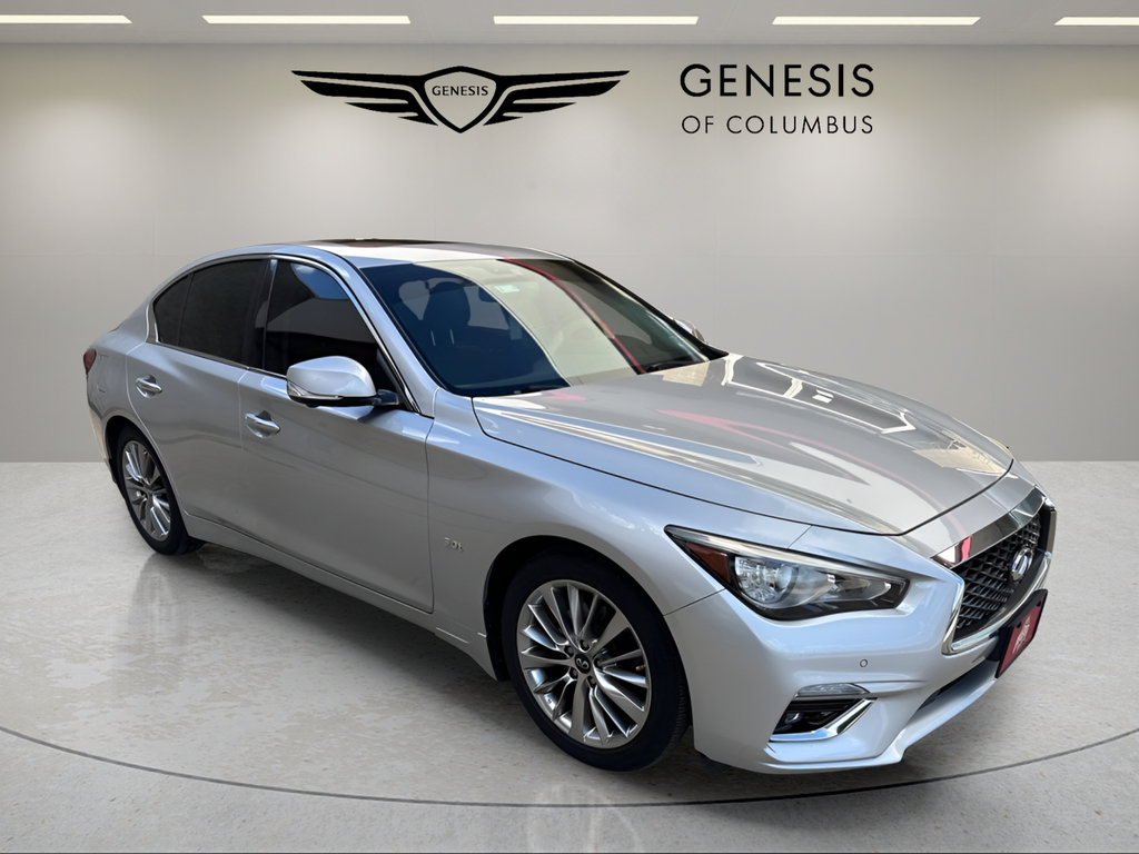 Used 2018 INFINITI Q50 Luxe w/ Sensory Package (Luxe) AWD/4WD image 4