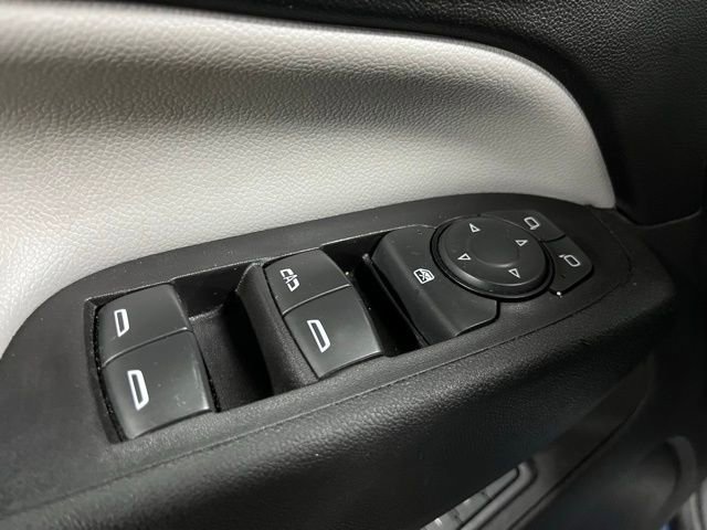 Used 2020 Chevrolet Equinox Premier image 12