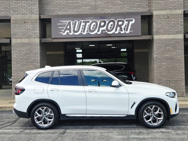 Used 2022 BMW X3 xDrive30i AWD/4WD image 4