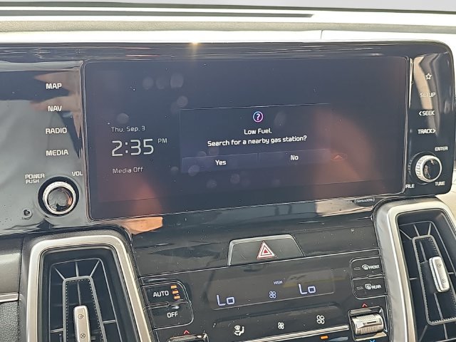 Used 2022 Kia Sorento S w/ Panoramic Sunroof Package FWD image 24