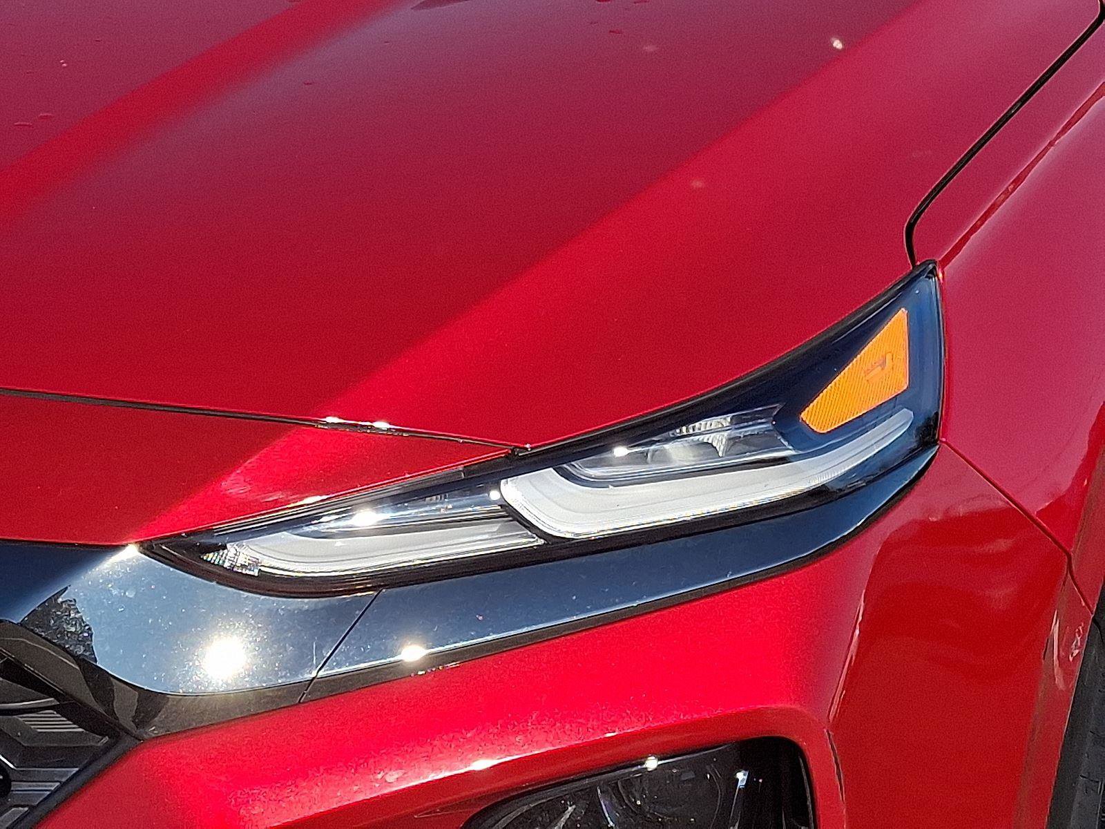 Used 2020 Hyundai Santa Fe Limited image 8