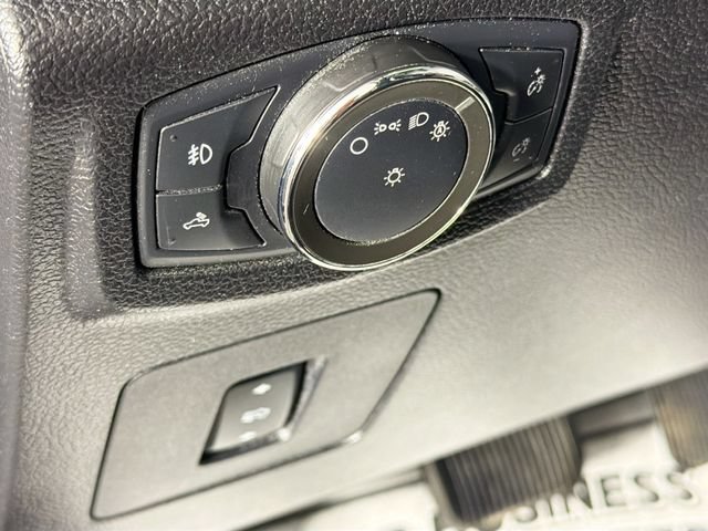 Used 2017 Ford F150 Lariat w/ Equipment Group 502A Luxury AWD/4WD image 10
