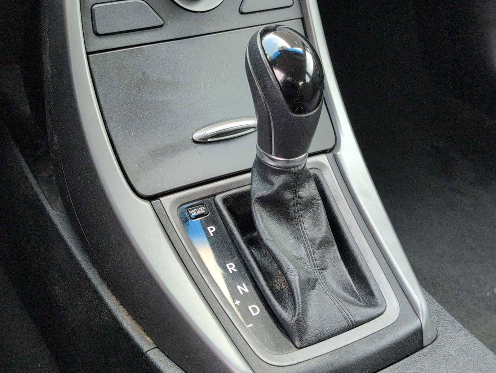 Used 2016 Hyundai Elantra SE w/ Option Group 02 image 29