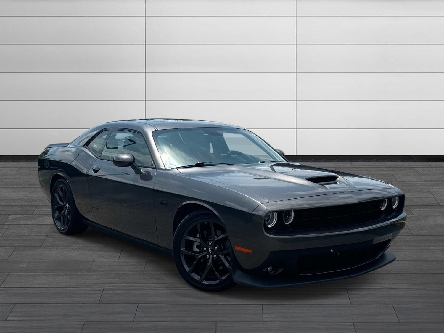 Used 2023 Dodge Challenger R/T w/ Plus Package RWD image 2