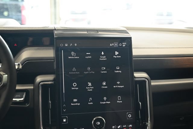 New 2026 GMC Yukon Denali w/ Advanced Technology Package AWD/4WD image 16