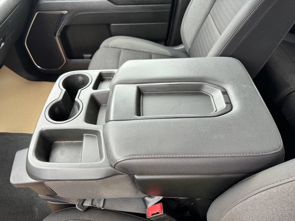 Used 2024 Chevrolet Silverado 1500 LT AWD/4WD image 16