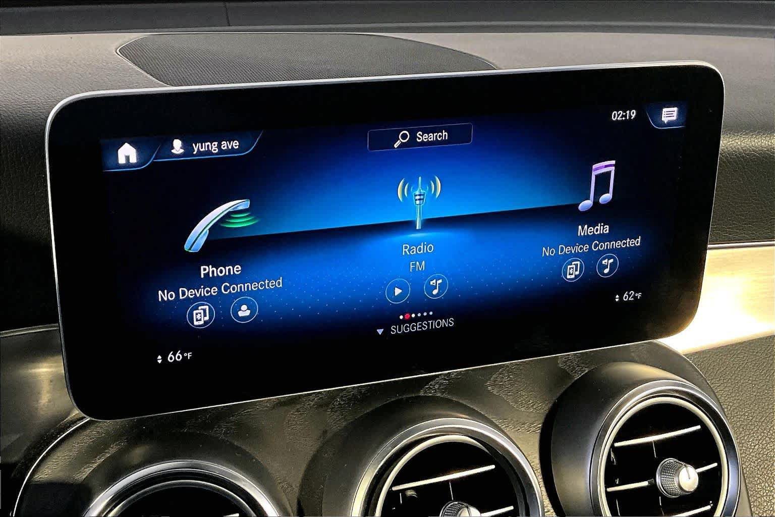Used 2020 Mercedes-Benz GLC 300 4MATIC image 29