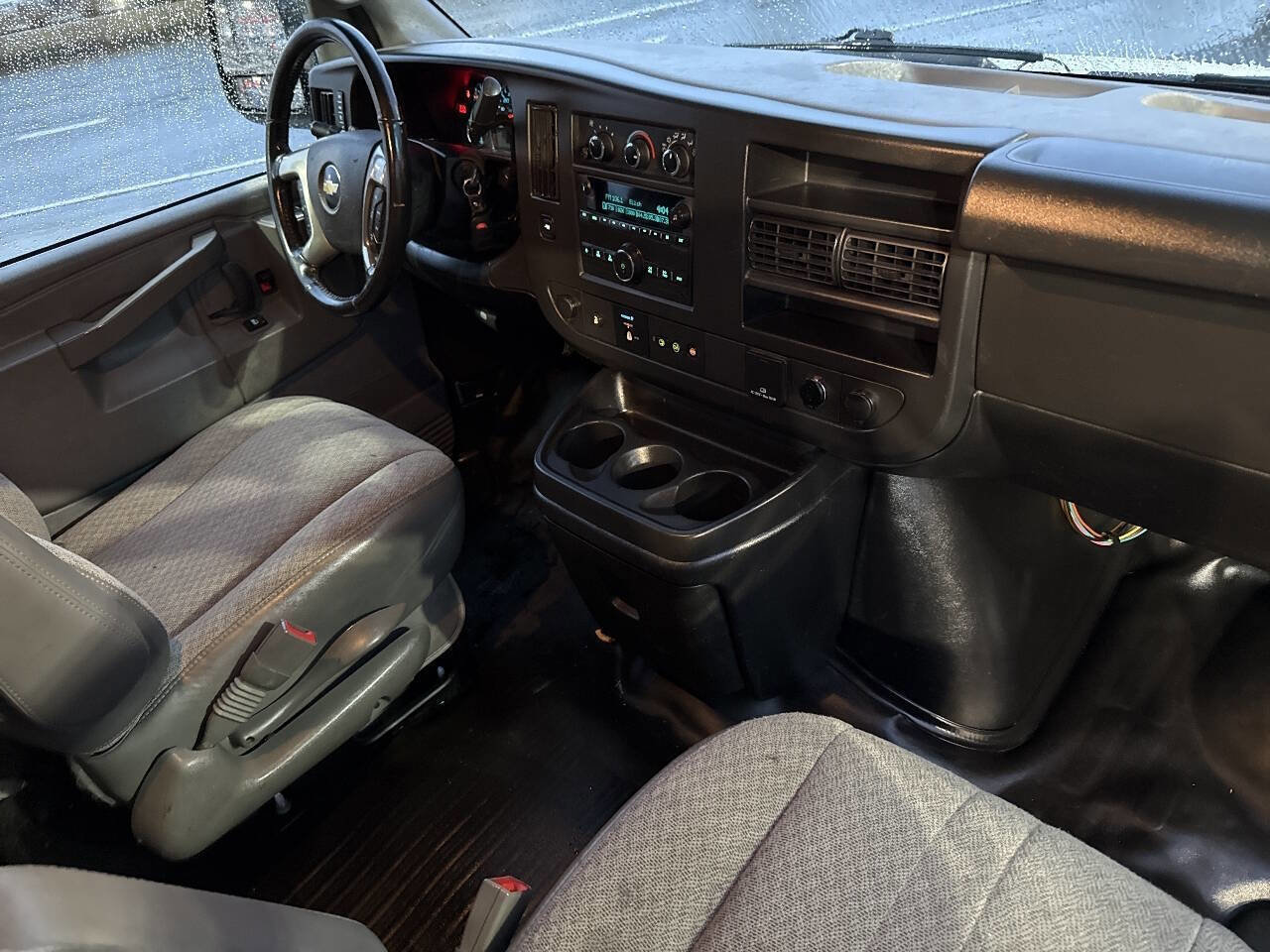 Used 2019 Chevrolet Express 3500 w/ Driver Convenience Package image 20