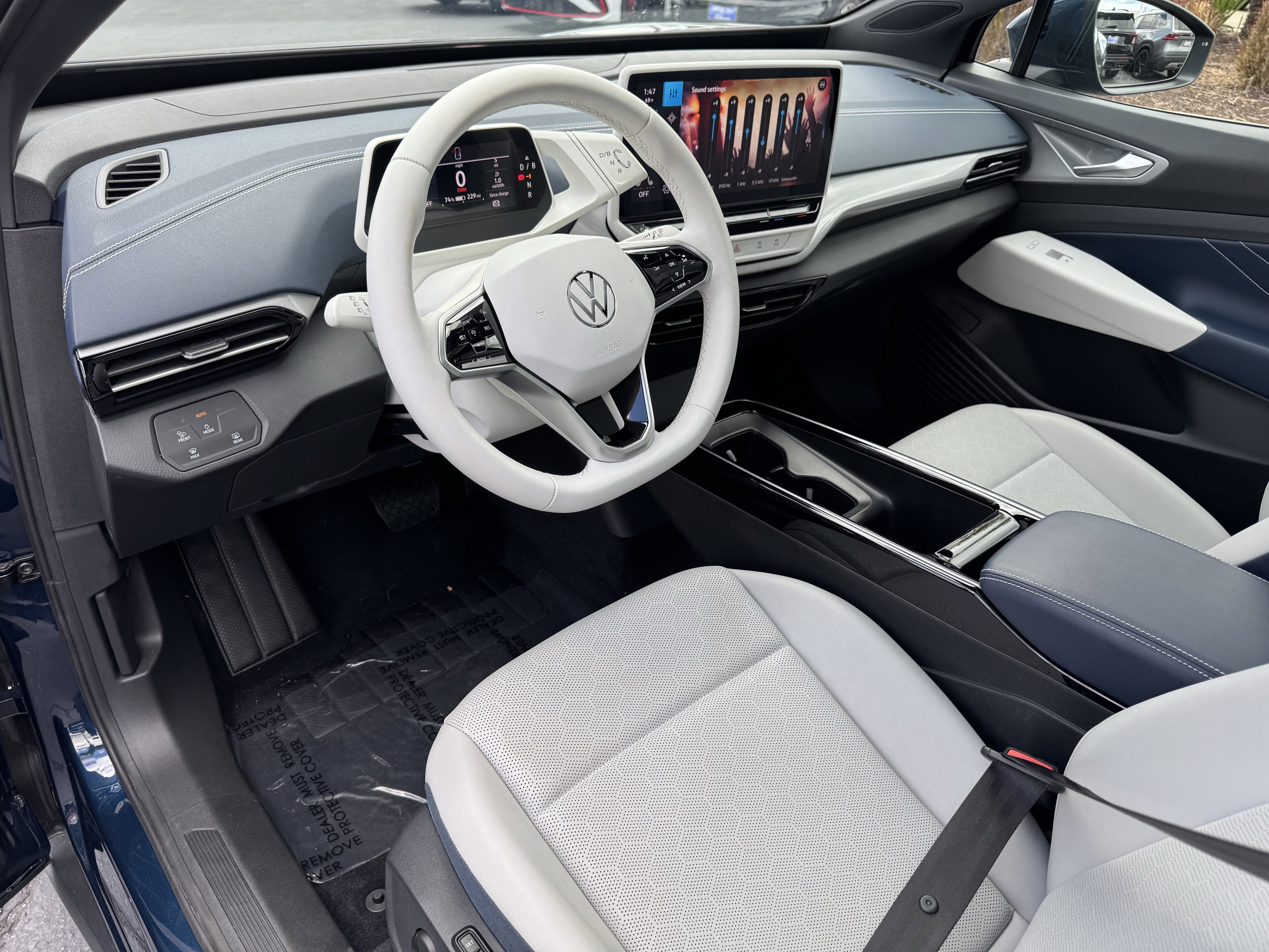 Used 2023 Volkswagen ID.4 Pro S Plus RWD image 17