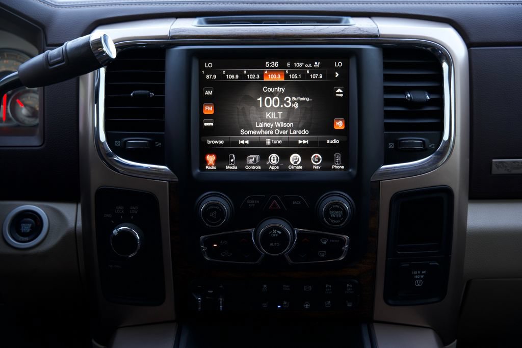 Used 2017 RAM 3500 Laramie Longhorn w/ Convenience Group AWD/4WD image 11