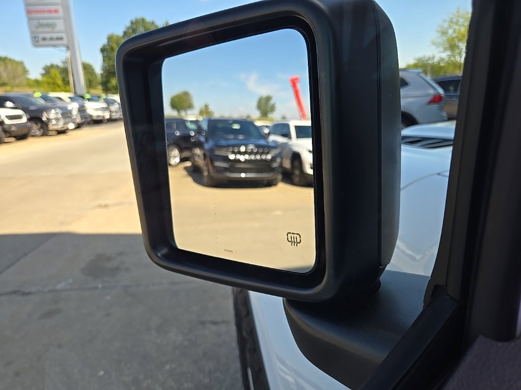 New 2025 Jeep Wrangler Unlimited Rubicon image 30