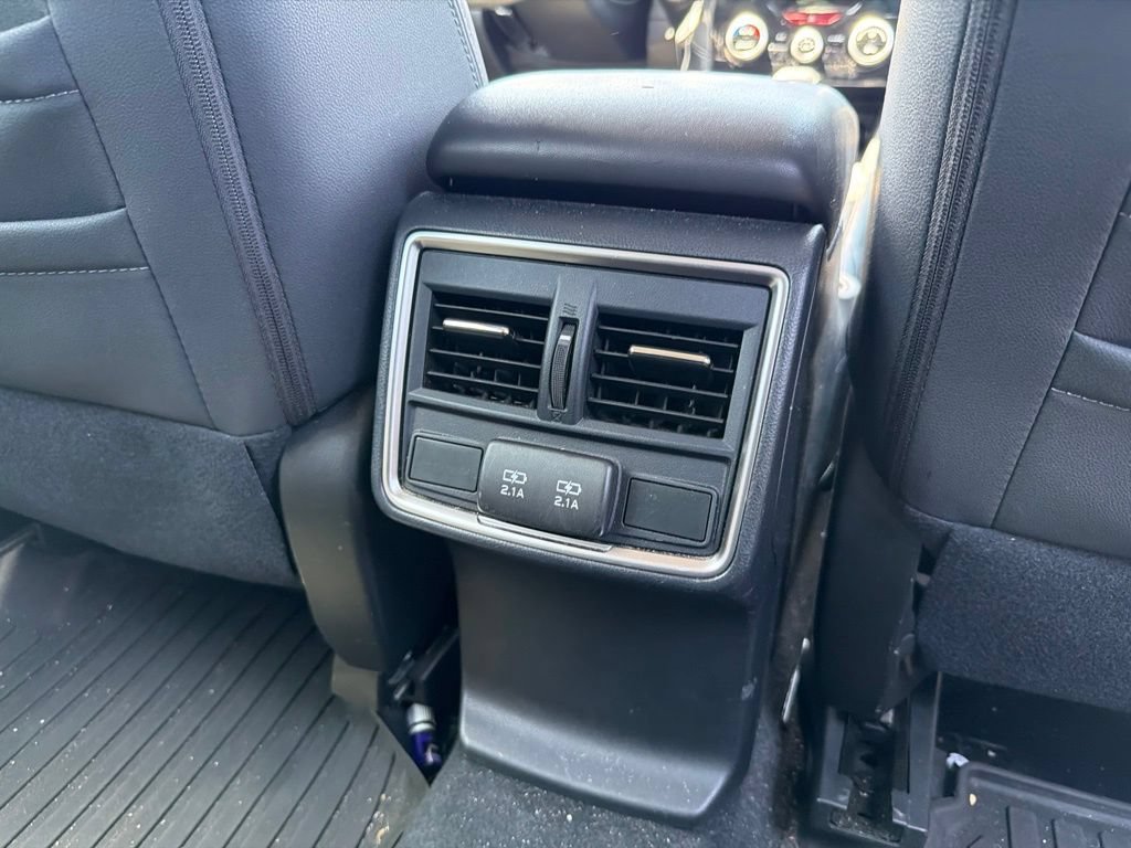Used 2021 Subaru Forester Premium AWD/4WD image 29