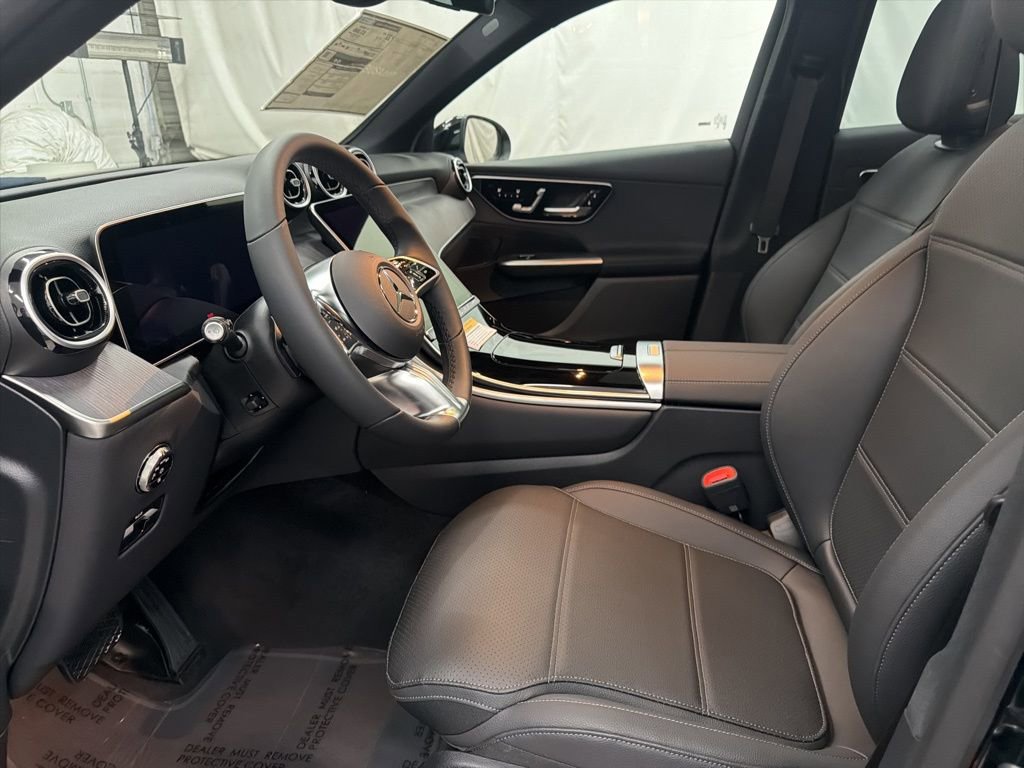 New 2026 Mercedes-Benz GLC 300 image 14