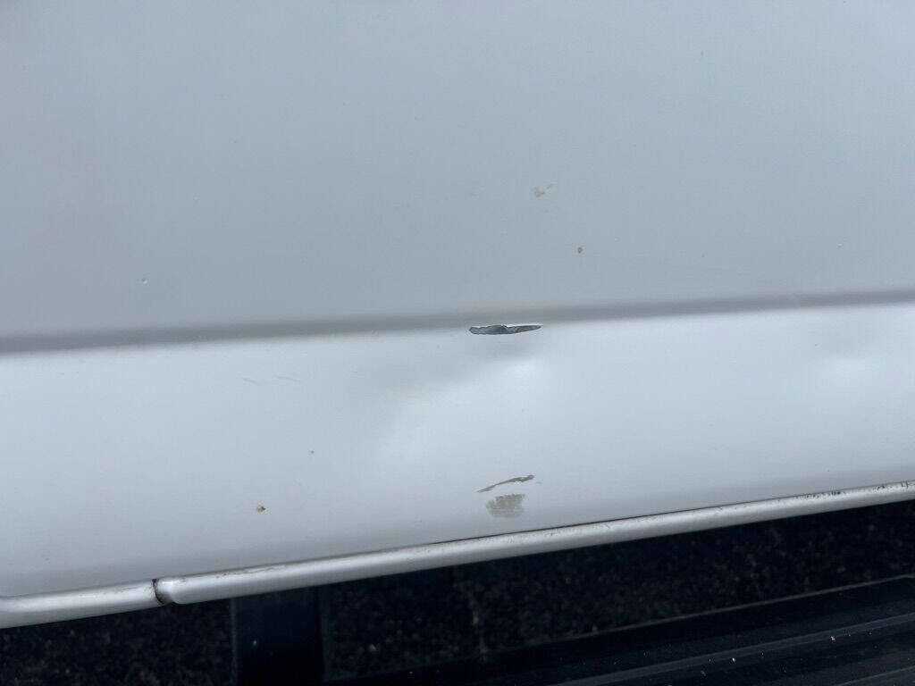 Used 2019 Chevrolet Express 3500 LS RWD image 9