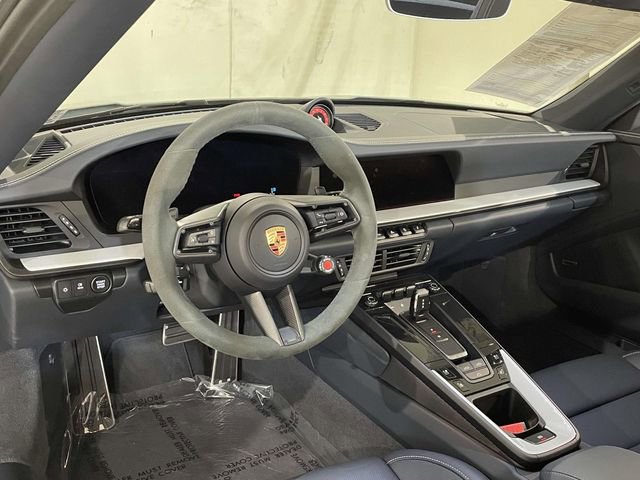 Certified 2025 Porsche 911 Carrera 4 GTS AWD/4WD image 4