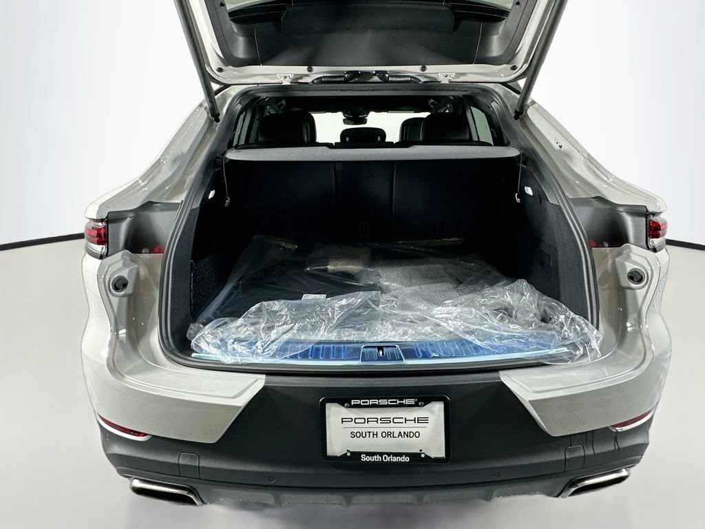 New 2026 Porsche Cayenne Coupe AWD/4WD image 27