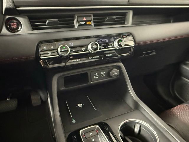 Used 2025 Honda Pilot Black Edition image 23