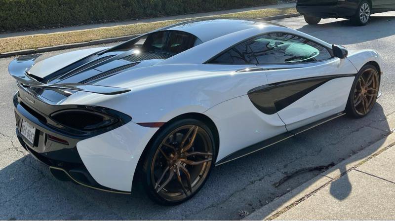 Used 2017 McLaren 570S Coupe RWD image 2