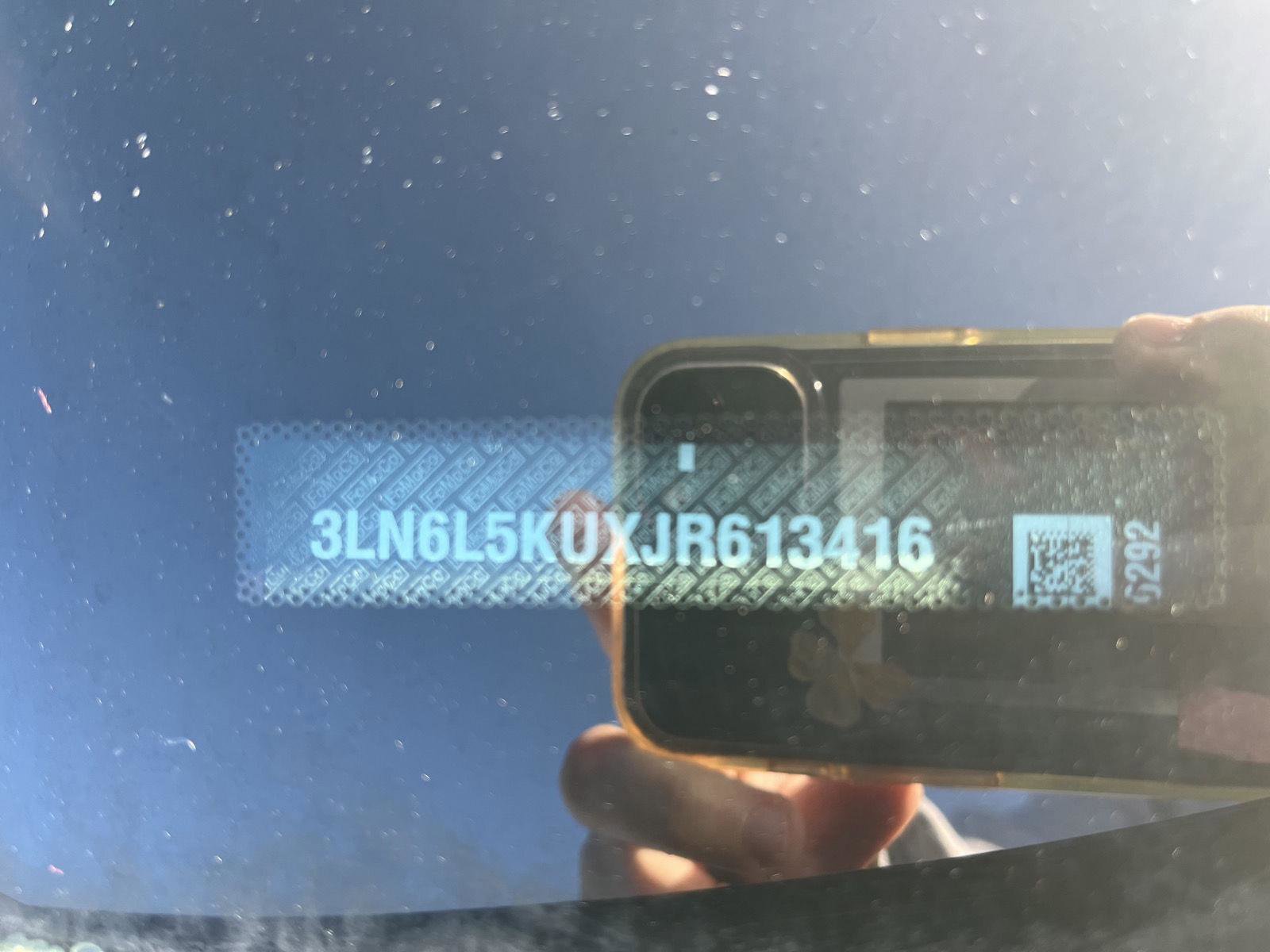 Used 2018 Lincoln MKZ Premiere w/ Magnetic Appearance Package image 25