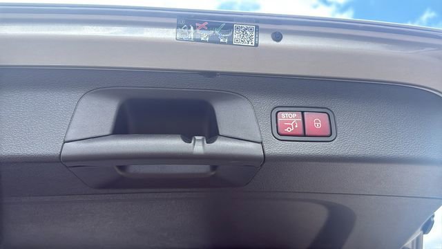Certified 2023 Mercedes-Benz GLS 450 4MATIC image 25