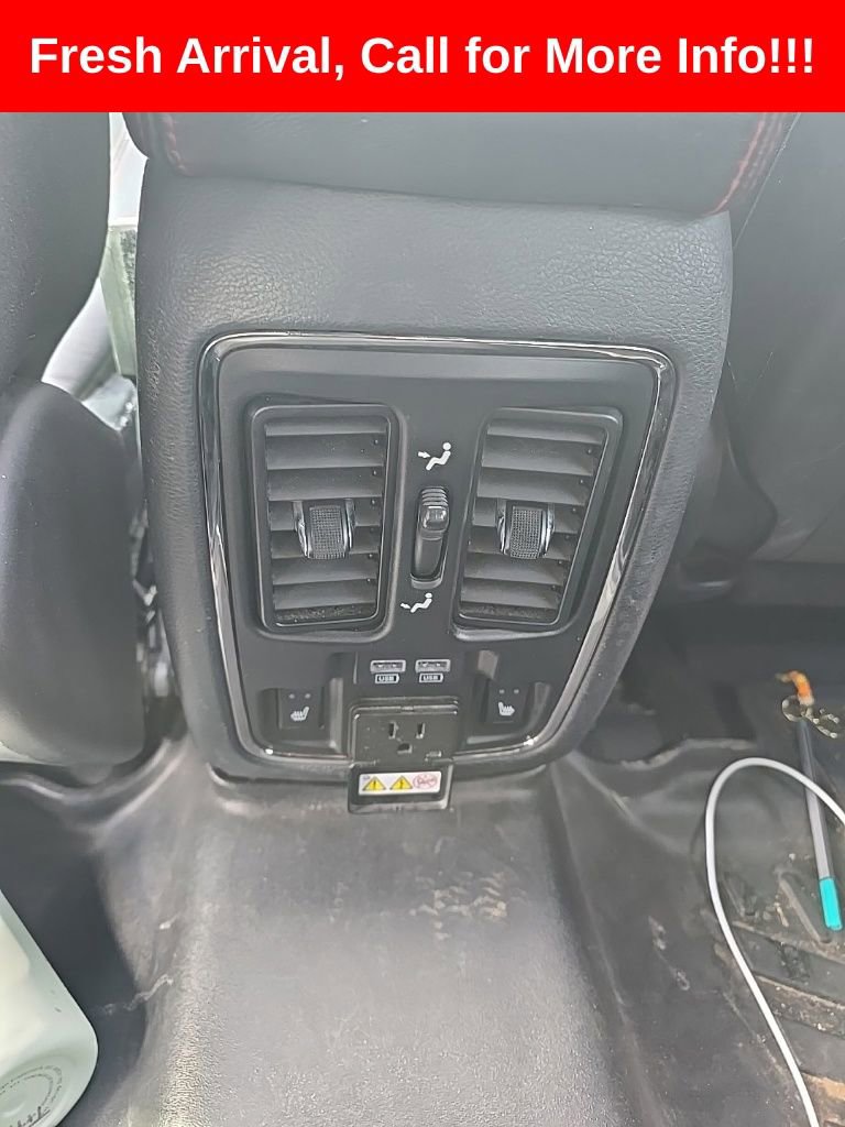 Used 2018 Dodge Durango R/T w/ Blacktop Package AWD/4WD image 19