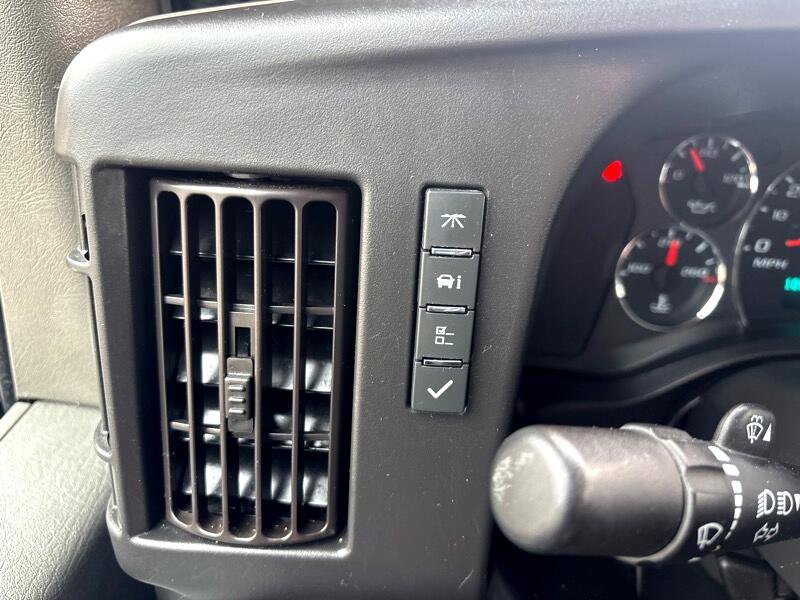 Used 2021 Chevrolet Express 2500 w/ Driver Convenience Package image 13