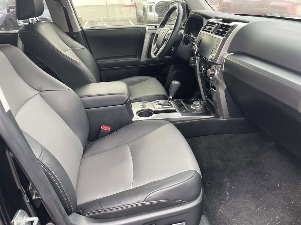 Used 2024 Toyota 4Runner SR5 Premium image 47