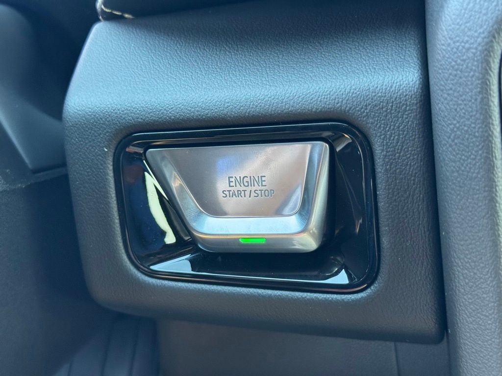 New 2026 GMC Yukon Elevation image 29