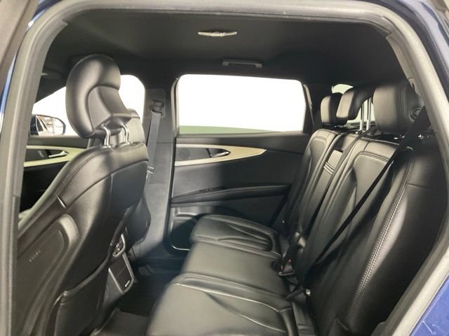 Used 2017 Lincoln MKX Premiere FWD image 32