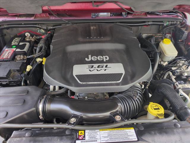 Used 2012 Jeep Wrangler Sahara w/ Trailer Tow Group AWD/4WD image 21