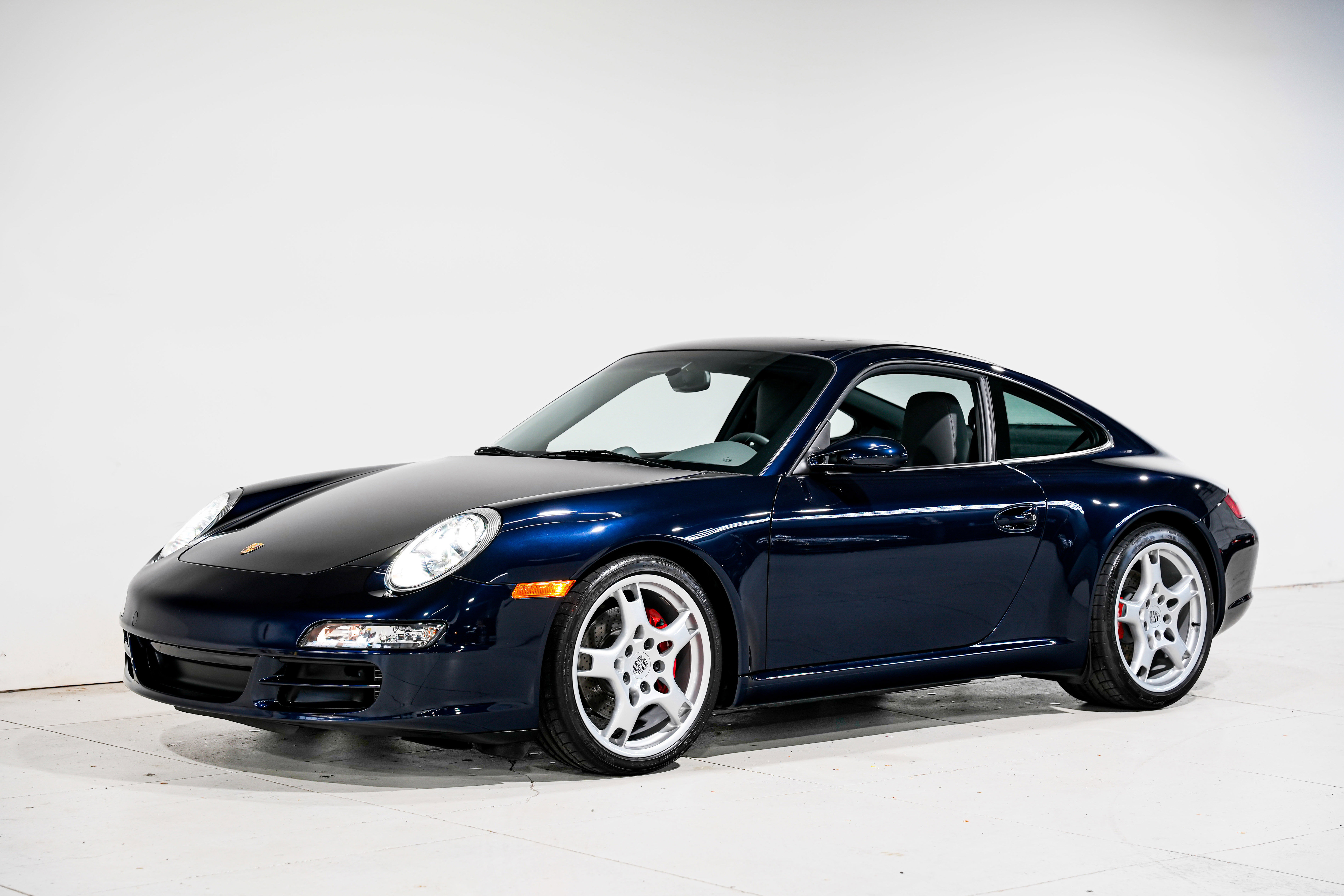 Used 2006 Porsche 911 Carrera S RWD image 6
