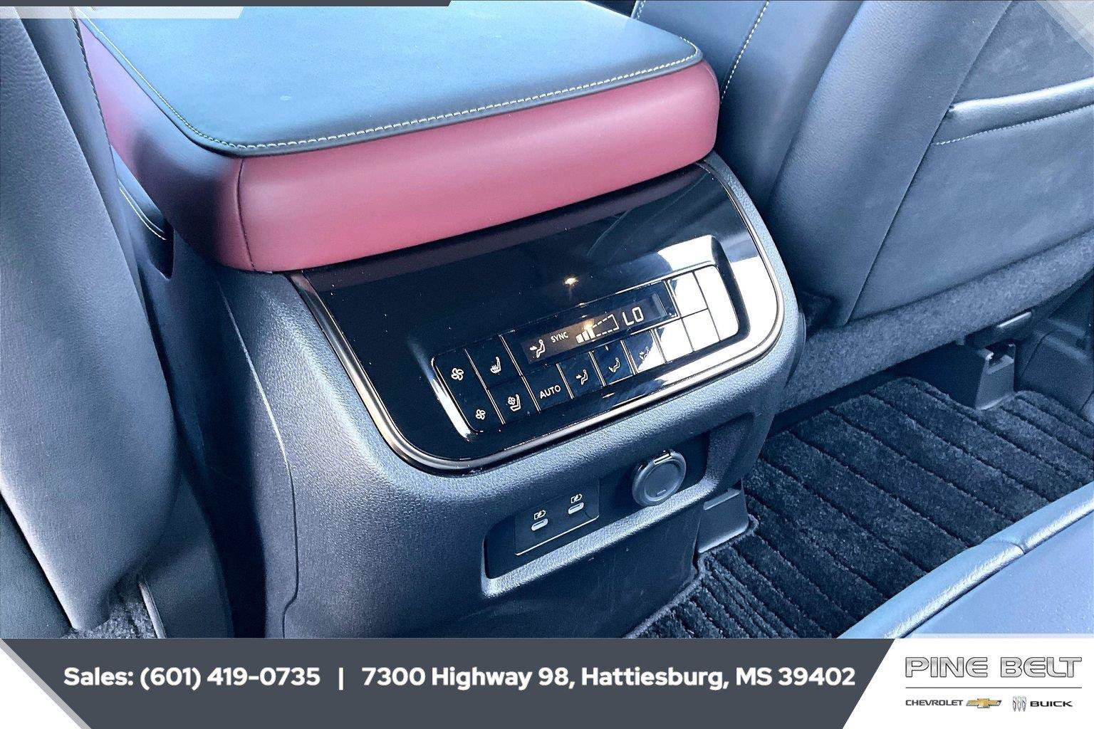 Used 2026 INFINITI QX80 Autograph w/ Premium Cargo Package AWD/4WD image 25