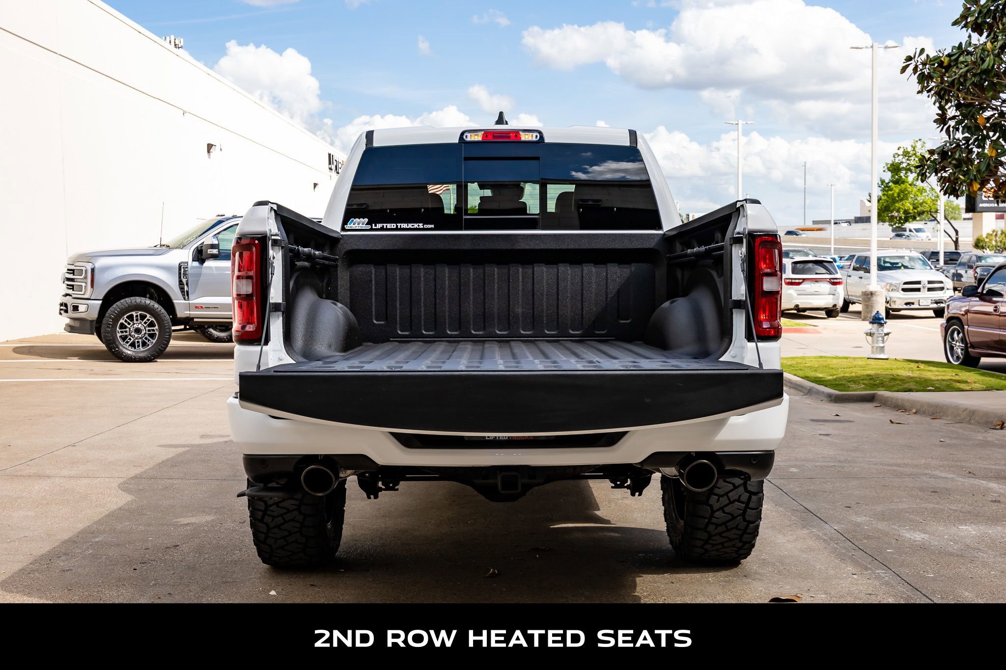 Used 2026 RAM 1500 Laramie w/ Night Edition AWD/4WD image 9