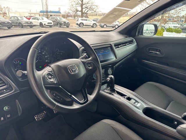 Used 2022 Honda HR-V Sport image 11