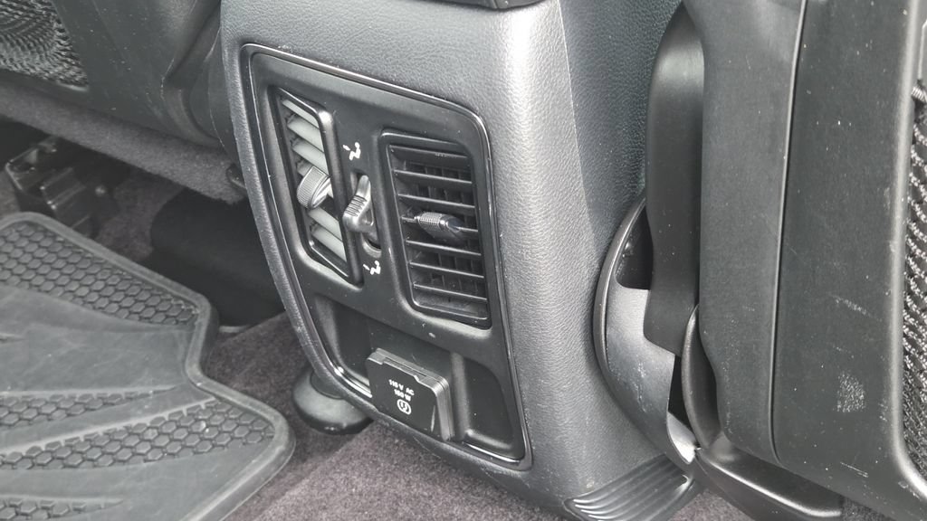 Used 2018 Jeep Grand Cherokee Altitude AWD/4WD image 35