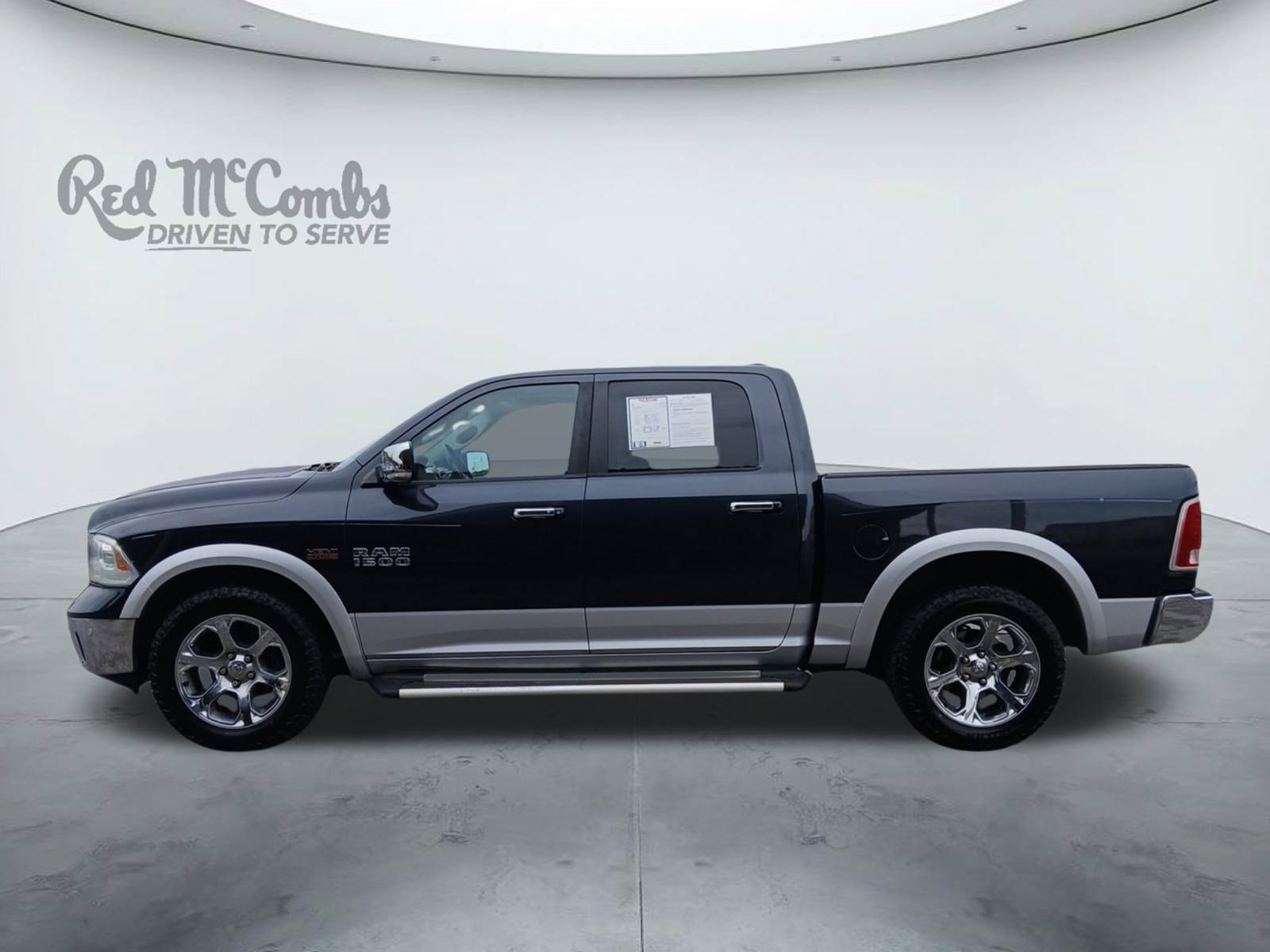 Used 2014 RAM 1500 Laramie w/ Convenience Group image 2